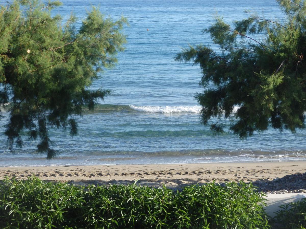 Coastal Christina1 Apartamento Makrýgialos